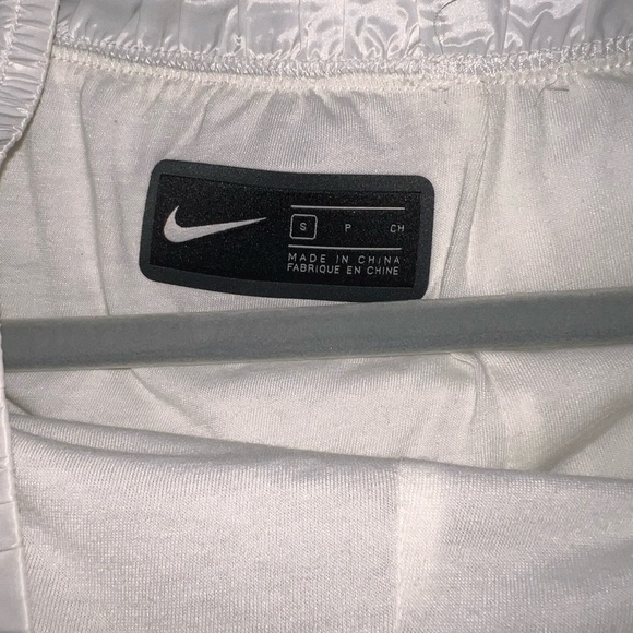White Nike pants Size Small - Picture 3 of 6